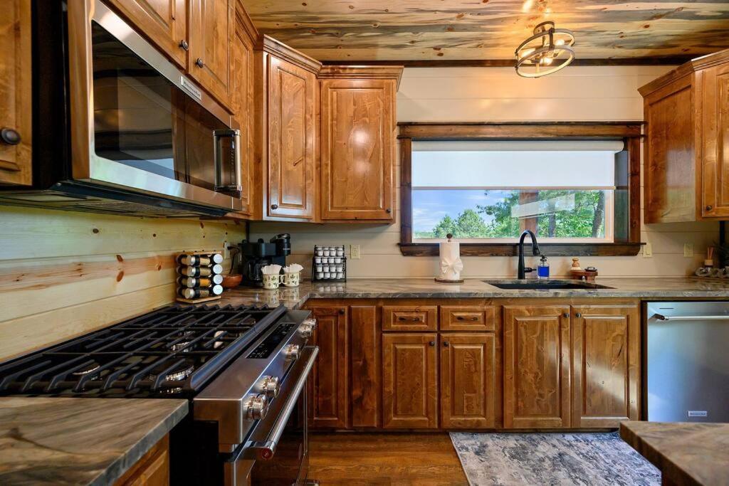 The Whiskey Trip! Family Getaway Vila Broken Bow Exterior foto